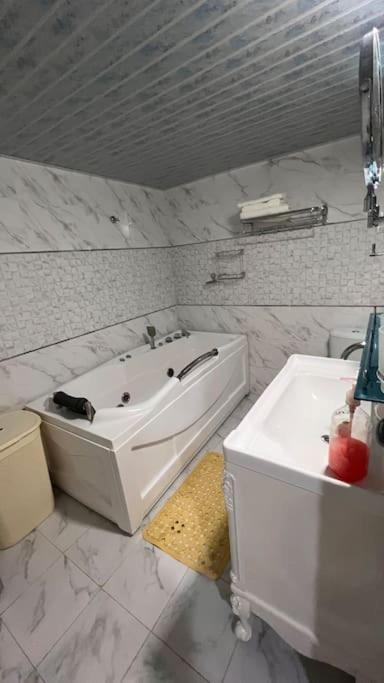 Luxurious Apartments At The Centre Of The City Samarkand Bagian luar foto